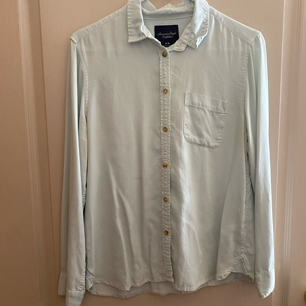 American Eagle Button Down